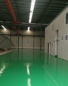 成龍大道汽車城標準鋼構廠庫房出租，400平米寬敞空間適宜汽車行業使用